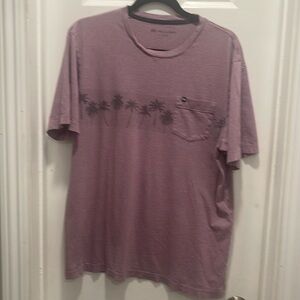 Travis Mathew t- shirt